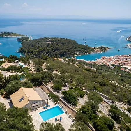호텔 Exquisite Paxos | 2 Bedrooms | Fujin | Breathtaking Sea/gaios Views And Private Pool | Loggos 가이오스
